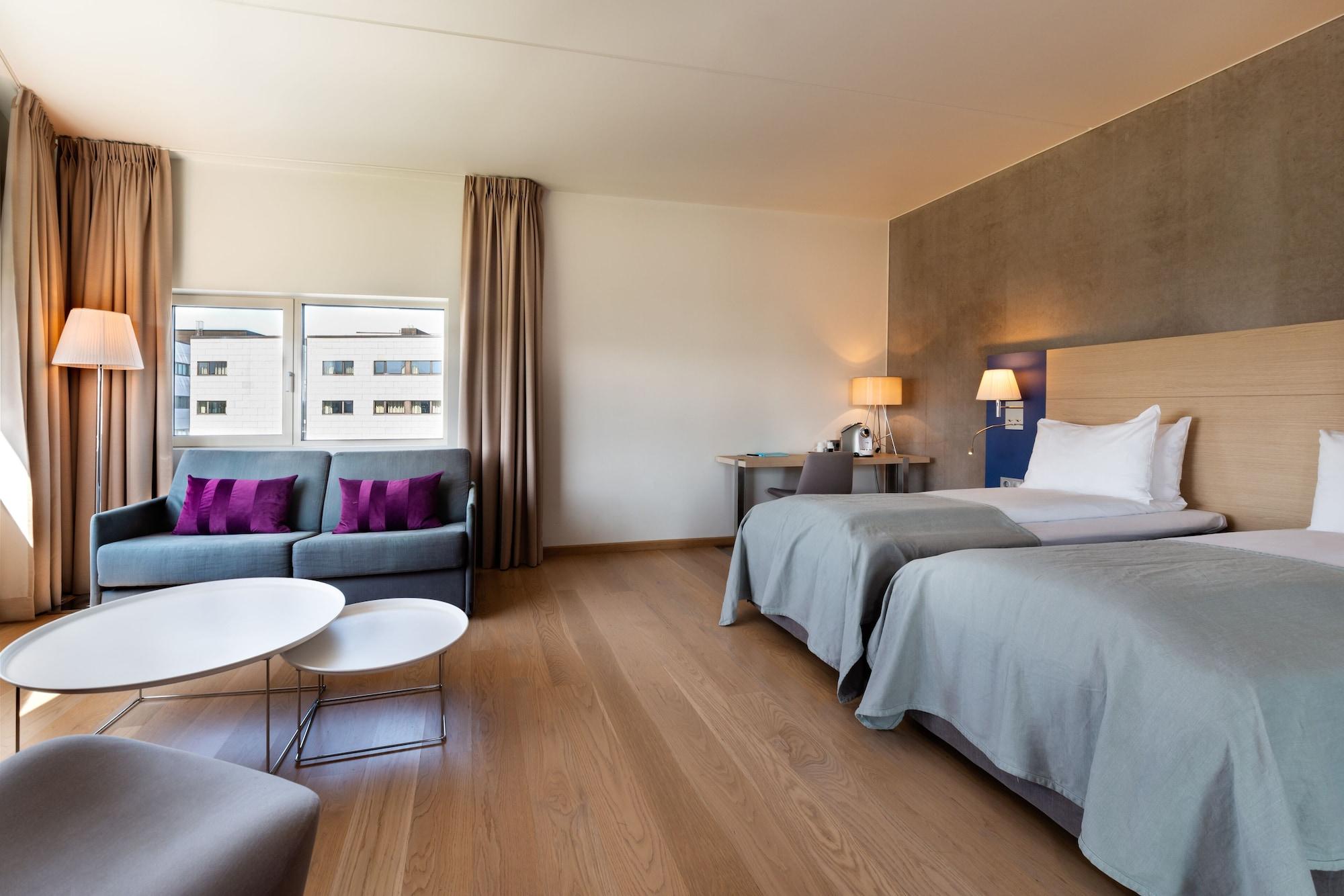 Quality Expo Hotell 4*